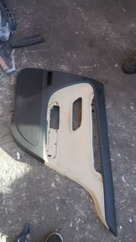 Volkswagen Passat Cc 2014-2016 Çıkma Yedek Sag Arka Kapı Döşemesi